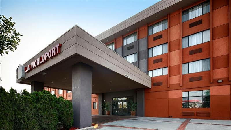 Western Angeles Worldport Hotel